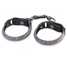 Сверкающие наручники  Гламур