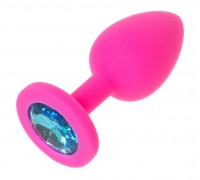 Розовая силиконовая анальная пробка с голубым кристаллом - 7,3 см.