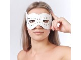 Белая маска на глаза с разрезами и заклепками