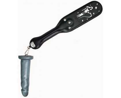 Шлёпалка  С девушкой  с анальным плагом