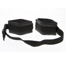 Полиуретановые манжеты на запястья с нейлоновым ремешком Adjustable Wrist Restraints