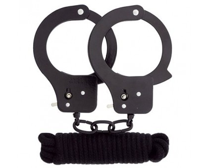 Чёрные наручники из листового металла в комплекте с веревкой BONDX METAL CUFFS LOVE ROPE SET