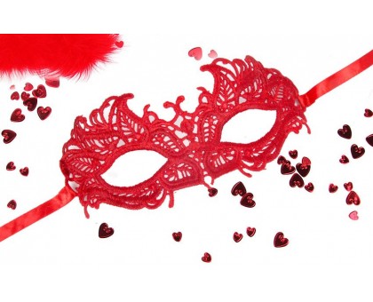 Красная ажурная текстильная маска  Андреа 